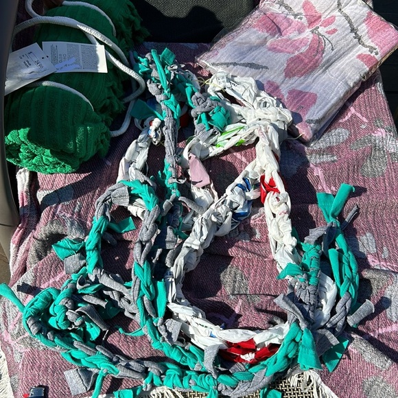 ISO Towel Blanket Holders the fasteners CRAFTY Solutions for our blanket holder - Picture 12 of 12